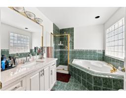12580 60a Avenue, Surrey, BC V3X3L7 Photo 22