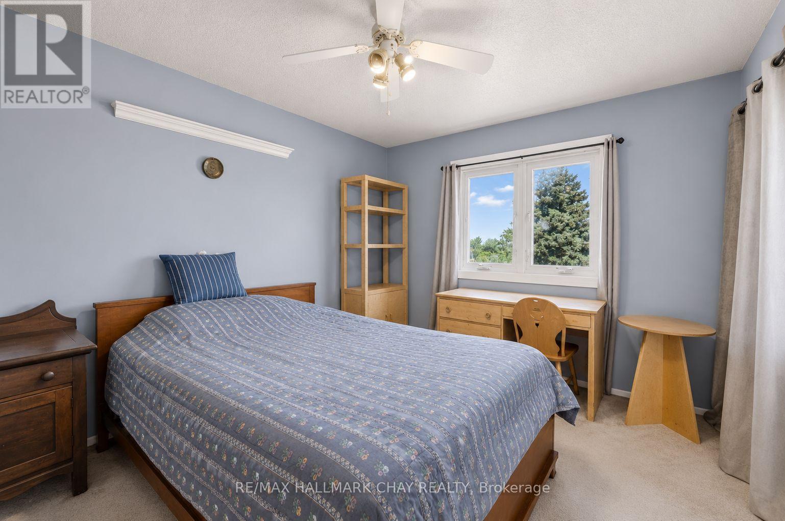 28 BRITANNIA AVENUE - 16