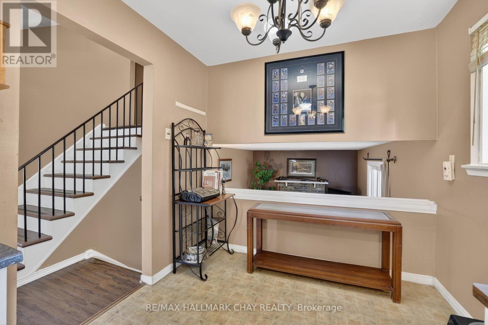 28 BRITANNIA AVENUE - 6