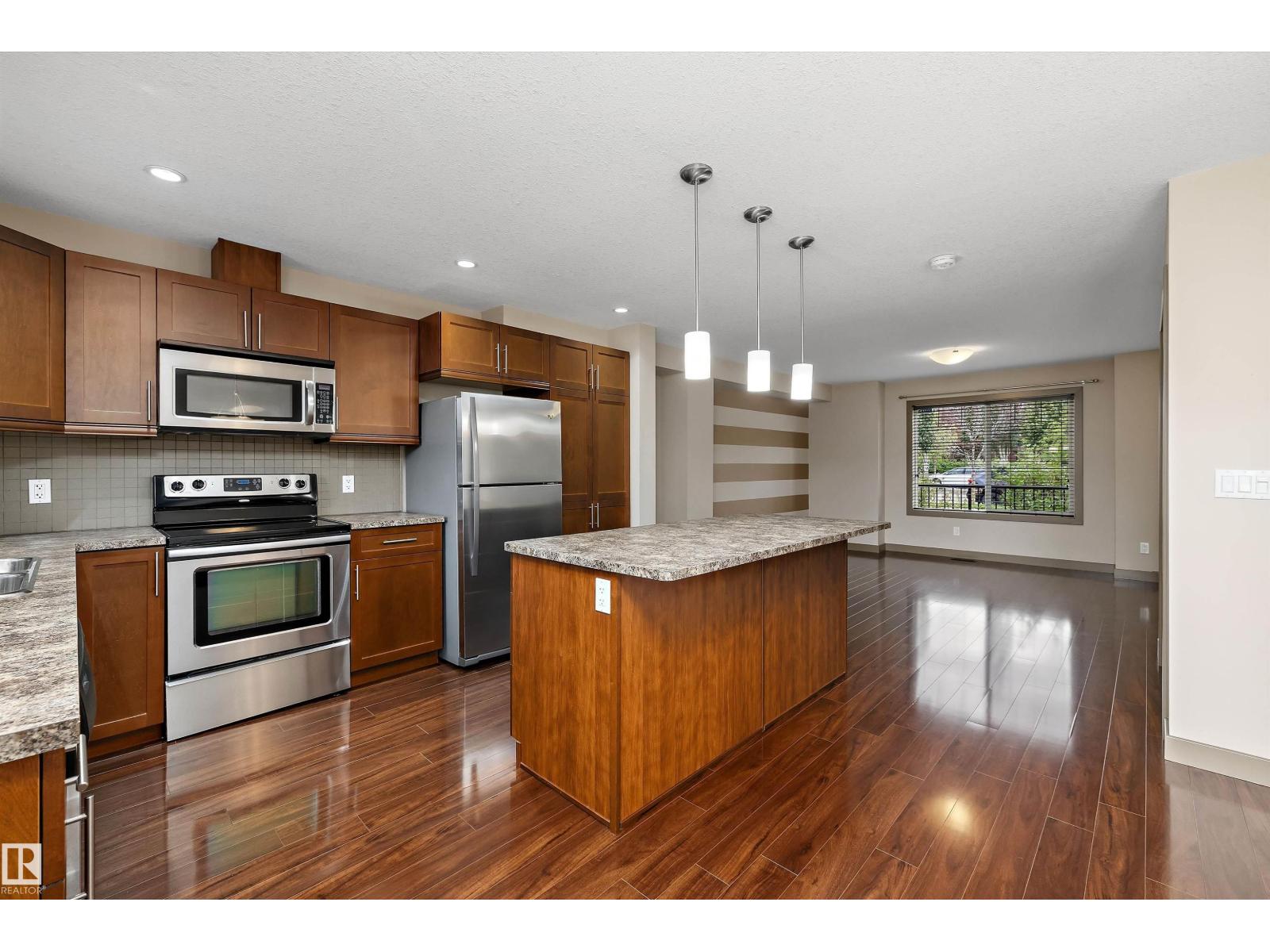 #403 401 PALISADES WY - 10