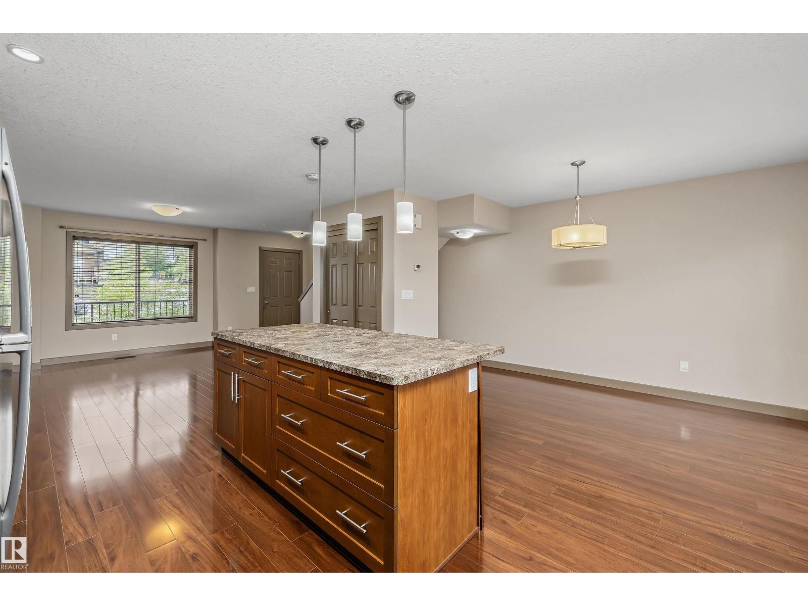 #403 401 PALISADES WY - 11