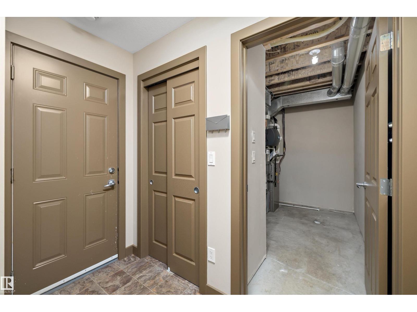 #403 401 PALISADES WY - 37