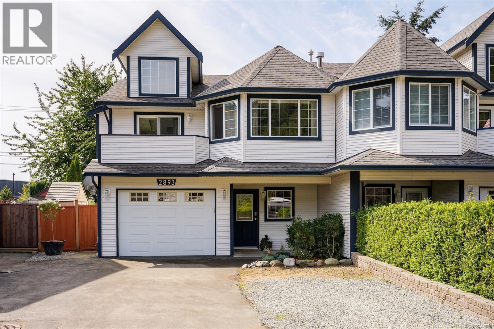  2893 Young Place, Langford