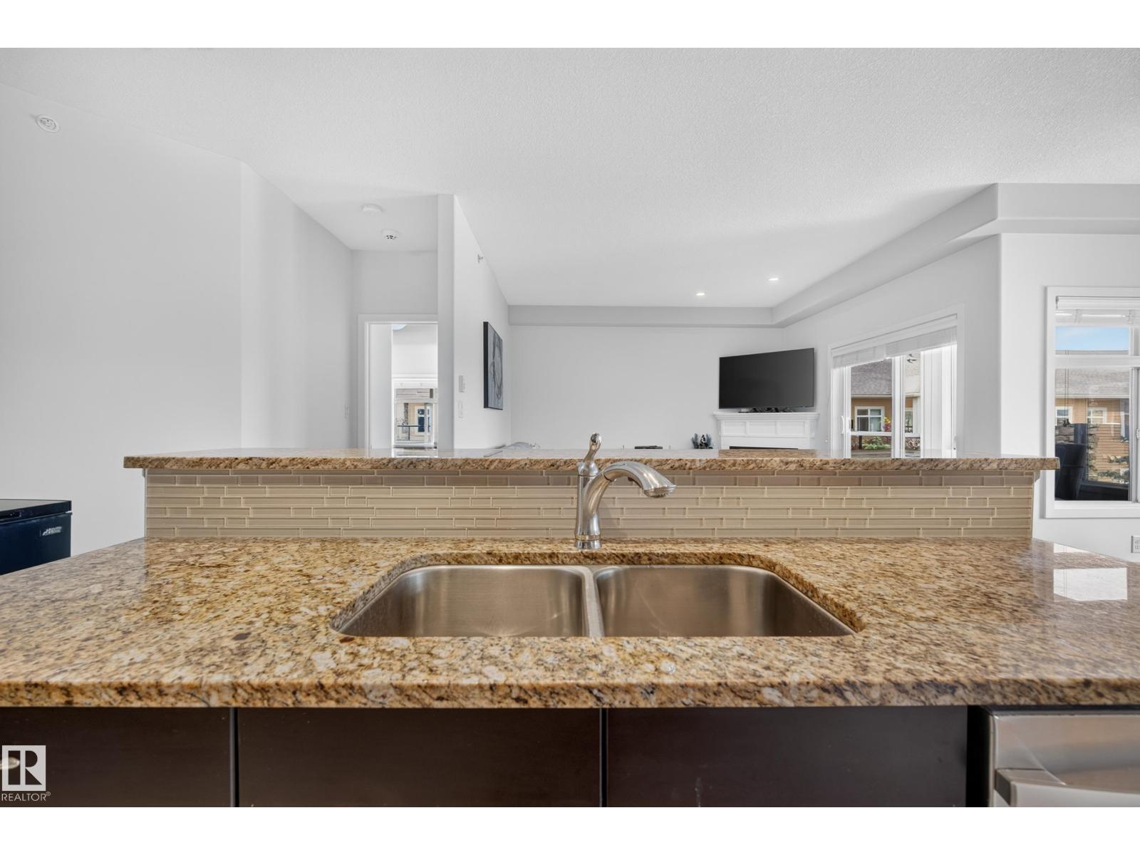 #465 11517 ELLERSLIE RD SW - 14