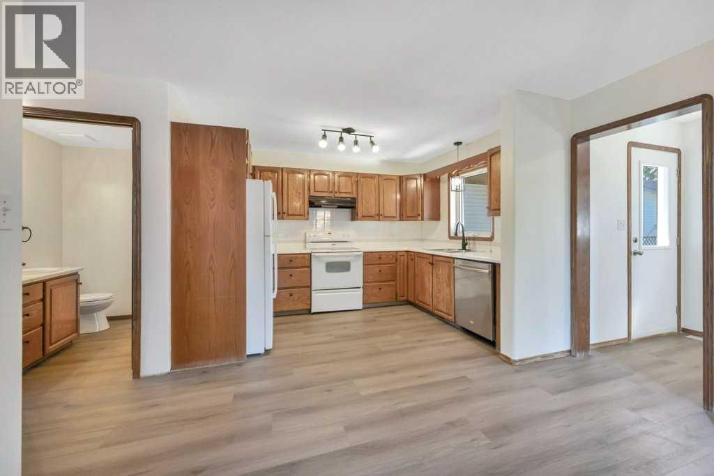 4011 Lakeshore Drive - 12