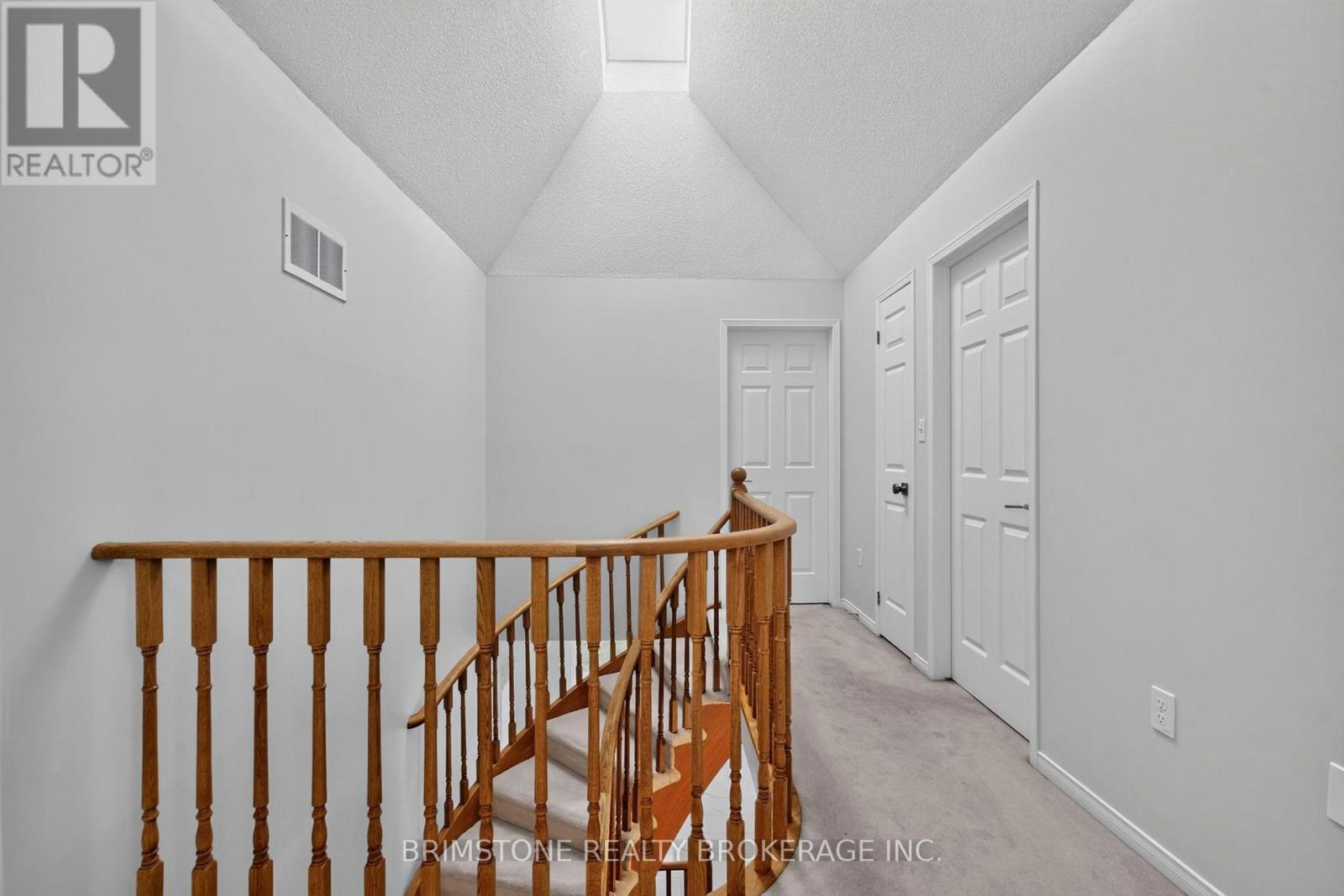28 SELKIRK CRESCENT - Image 20