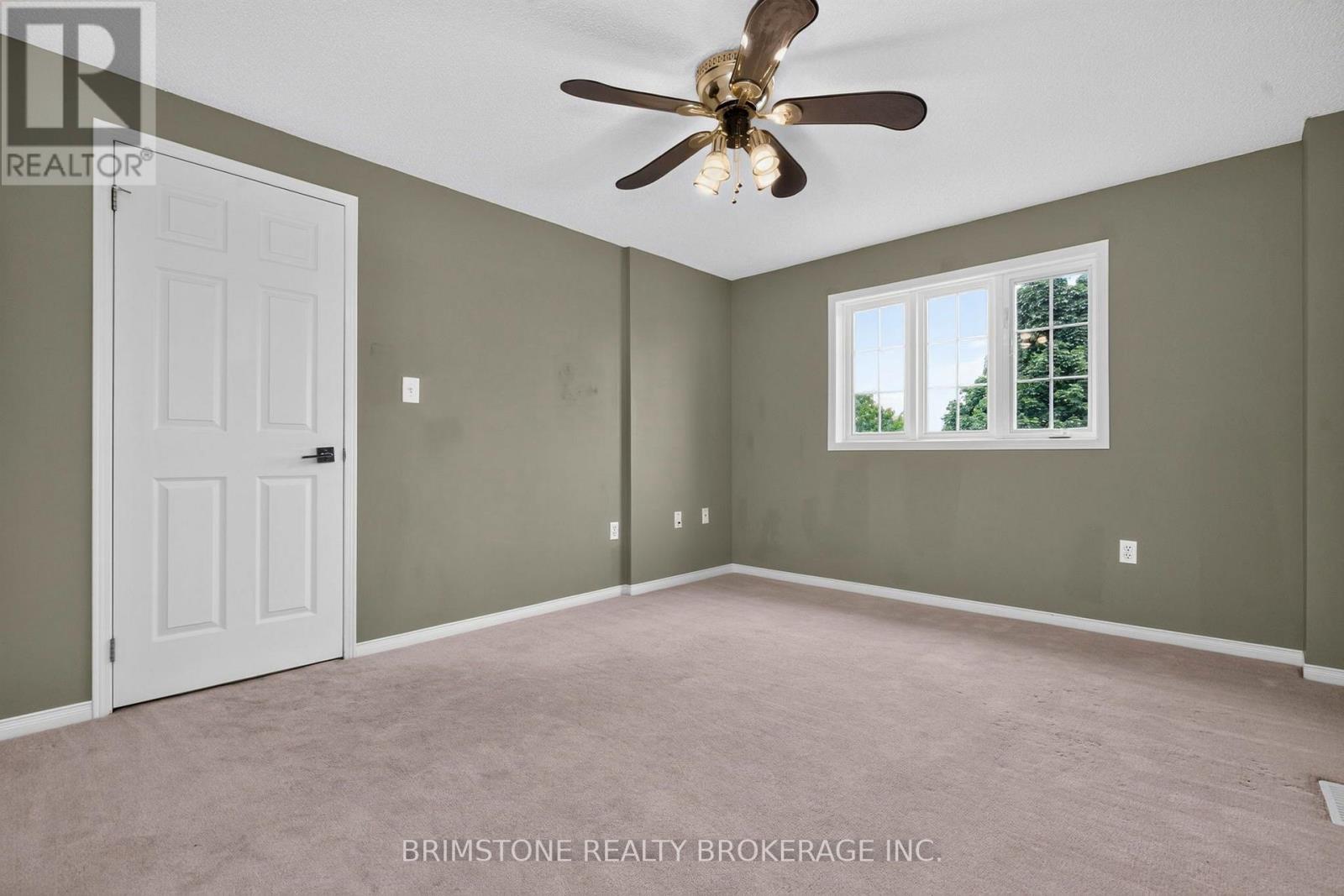 28 SELKIRK CRESCENT - Image 22