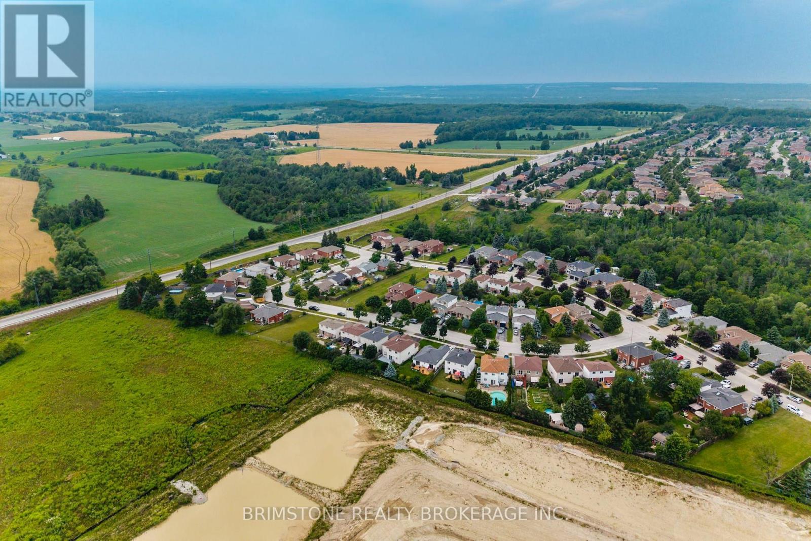 28 SELKIRK CRESCENT - 41