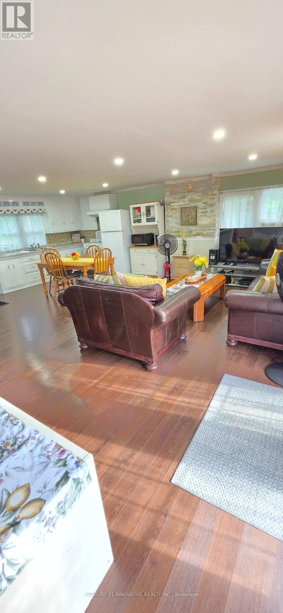73 LOON STREET - 12