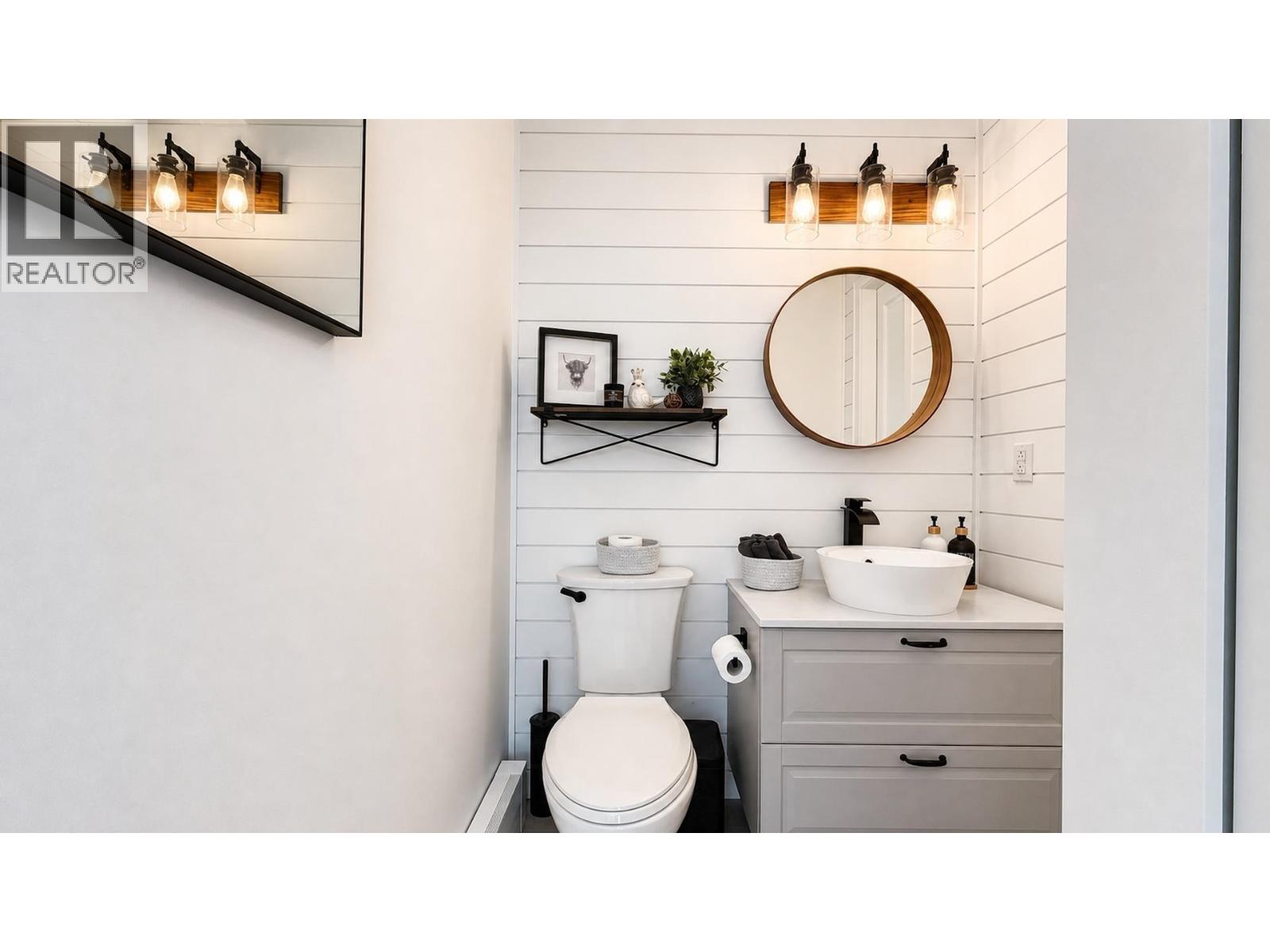 #9-4855 57 Street, Delta