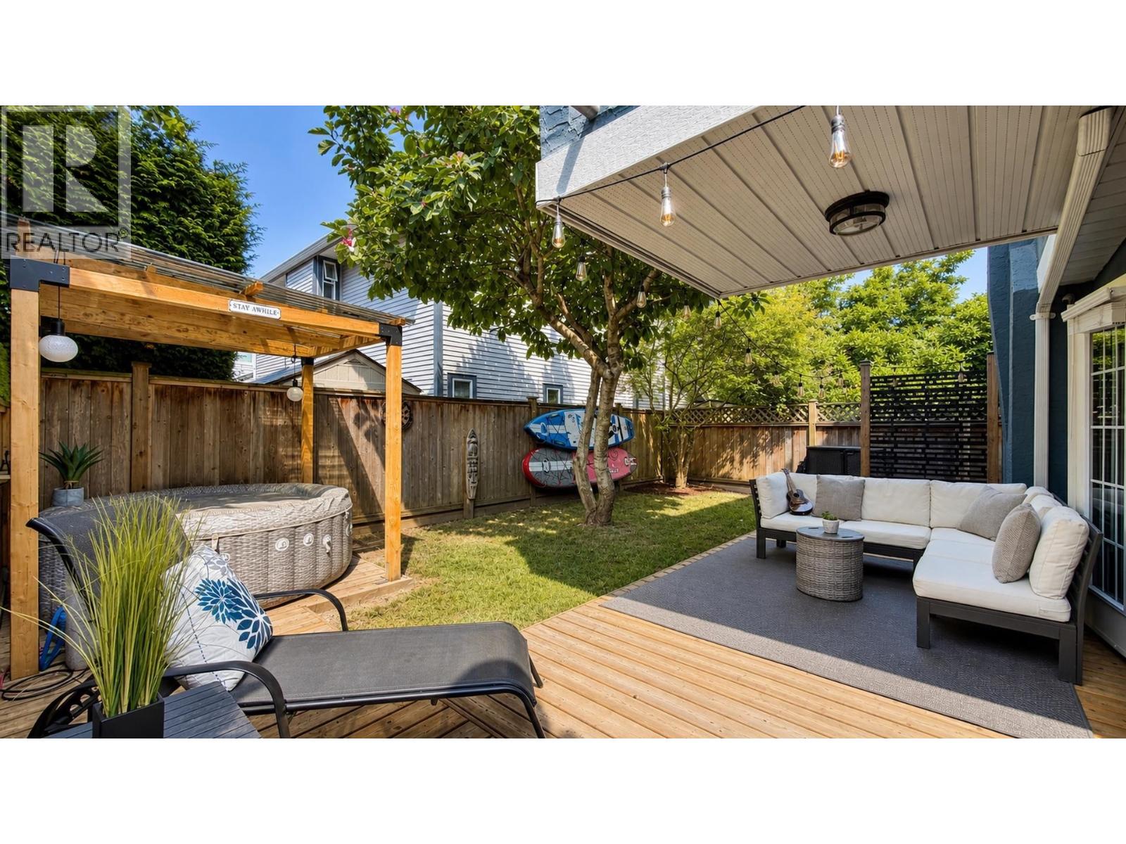 #9-4855 57 Street, Delta