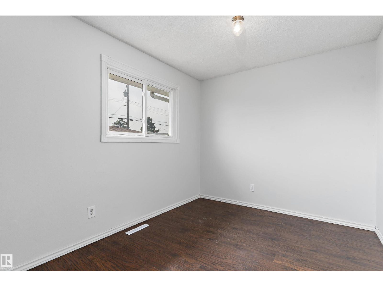 6907 DELWOOD RD NW - 17