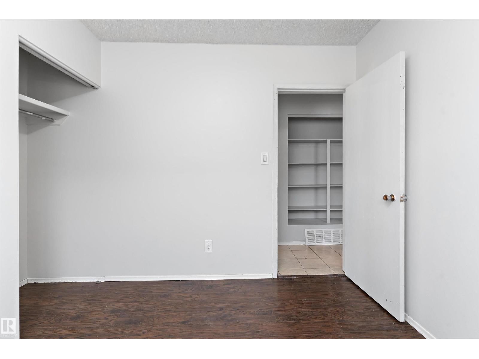 6907 DELWOOD RD NW - 22