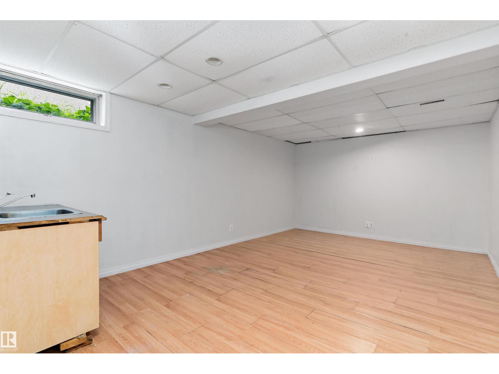 6907 DELWOOD RD NW - 33