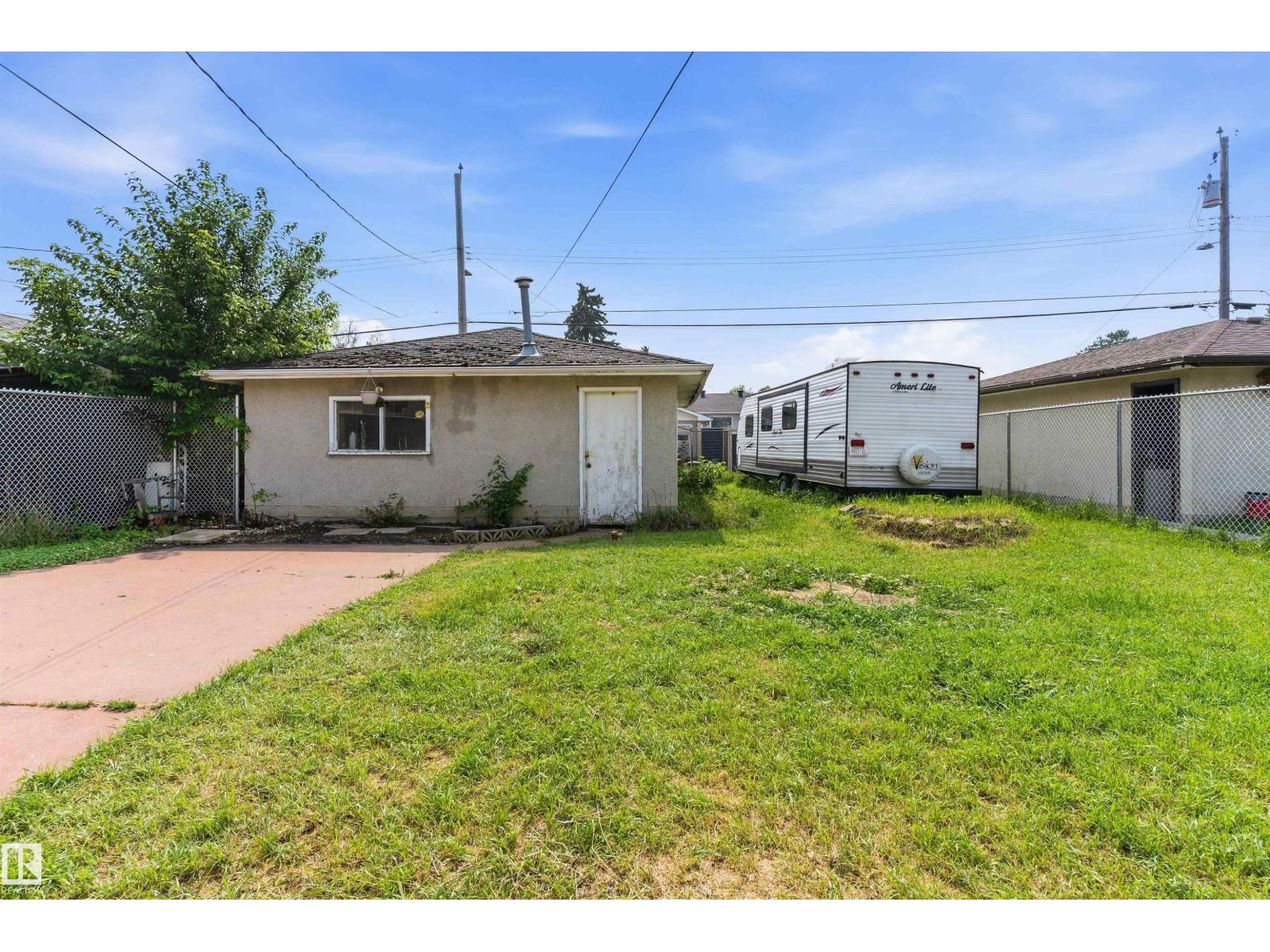 6907 DELWOOD RD NW - 41