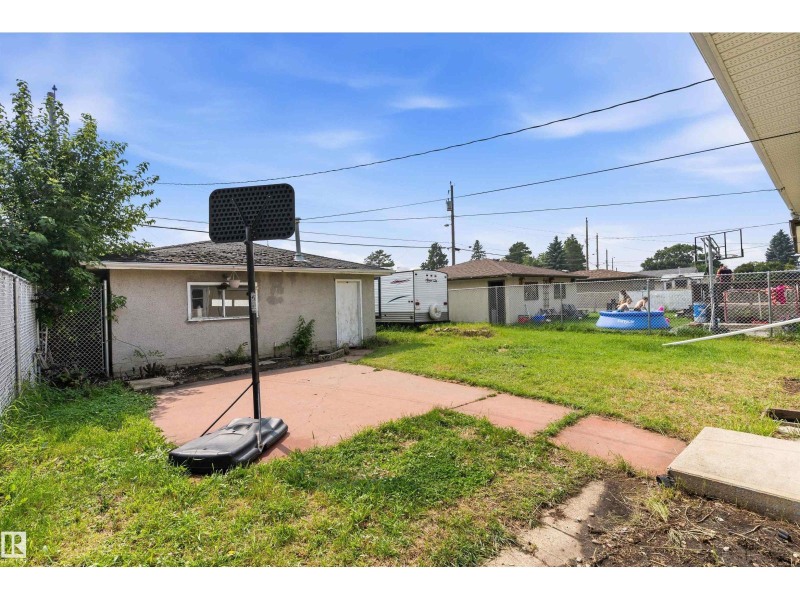 6907 DELWOOD RD NW - 43