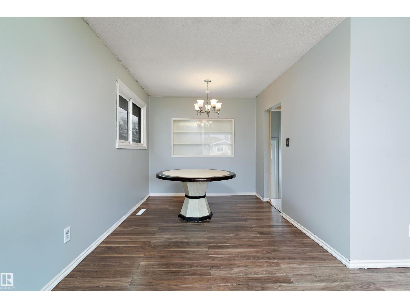 6907 DELWOOD RD NW - 8