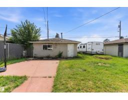 6907 Delwood Rd Nw, Edmonton, AB T5C3A6 Photo 44