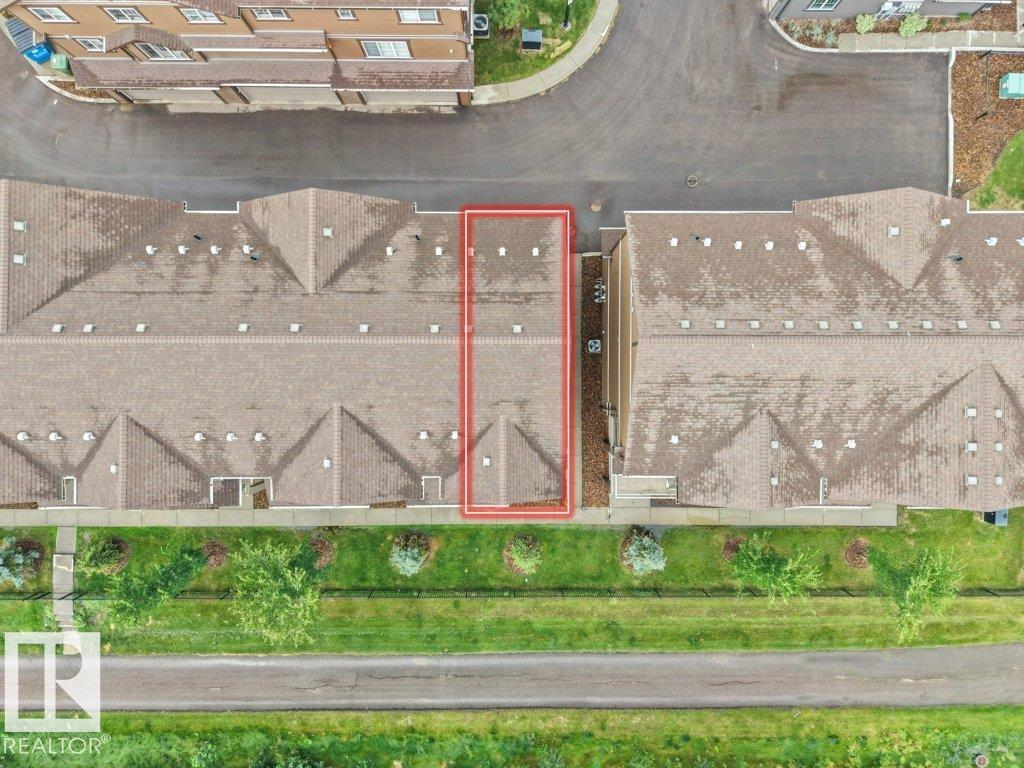 #32 1005 GRAYDON HILL BV SW - 3