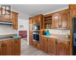 28 Dawes Hill Road thumbnail 12