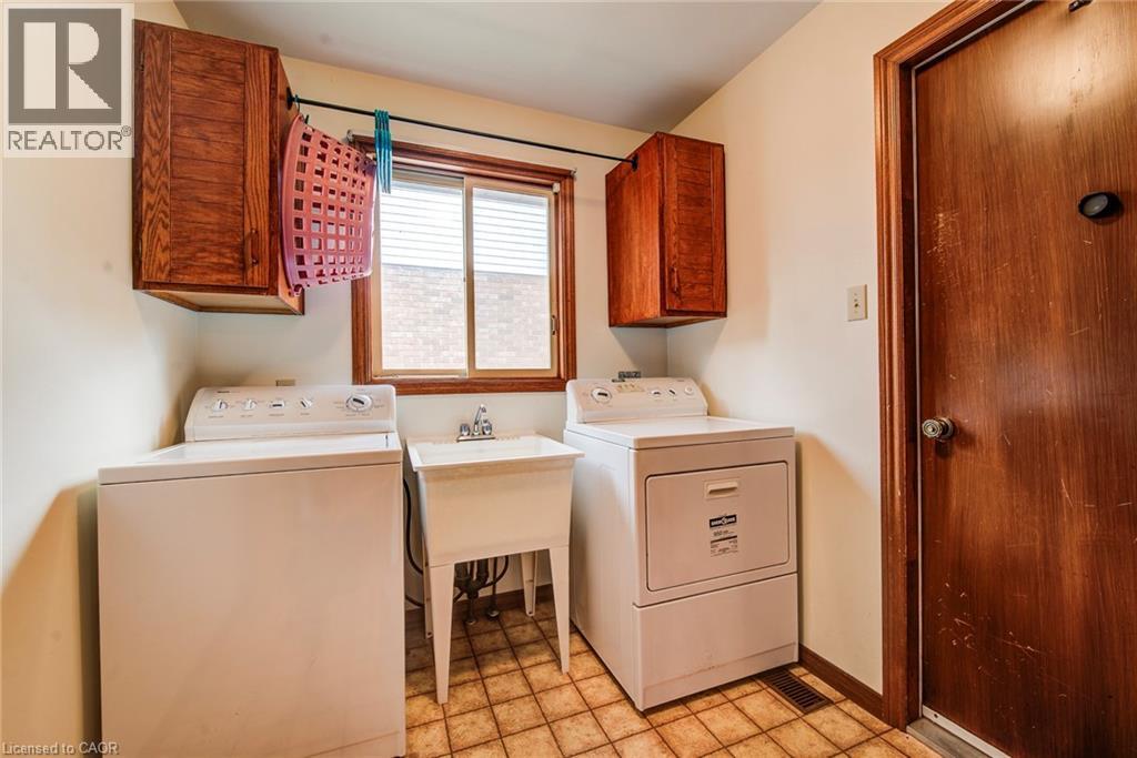 323 AUBURN Drive - 24