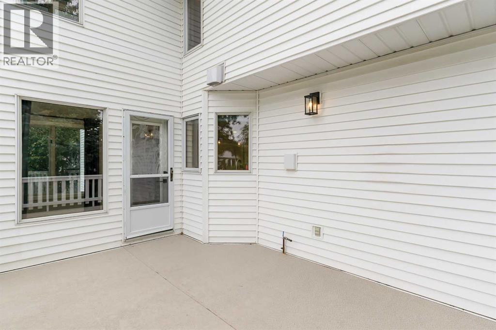 6018 58 Street - 47