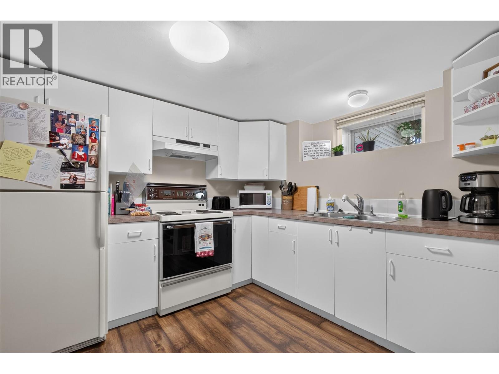 800 Montigny Road - 27