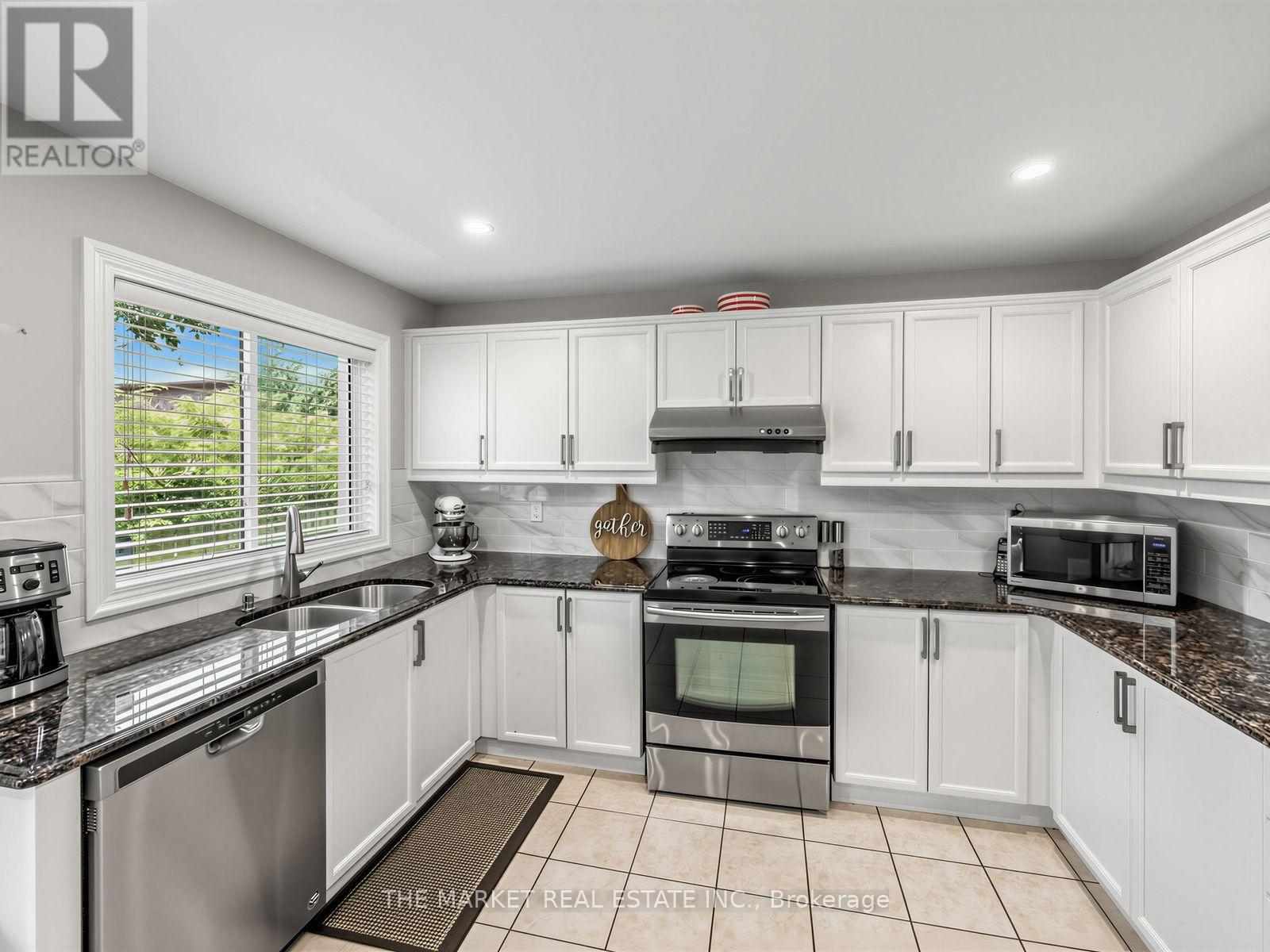 2278 DUNFOREST CRESCENT - 18