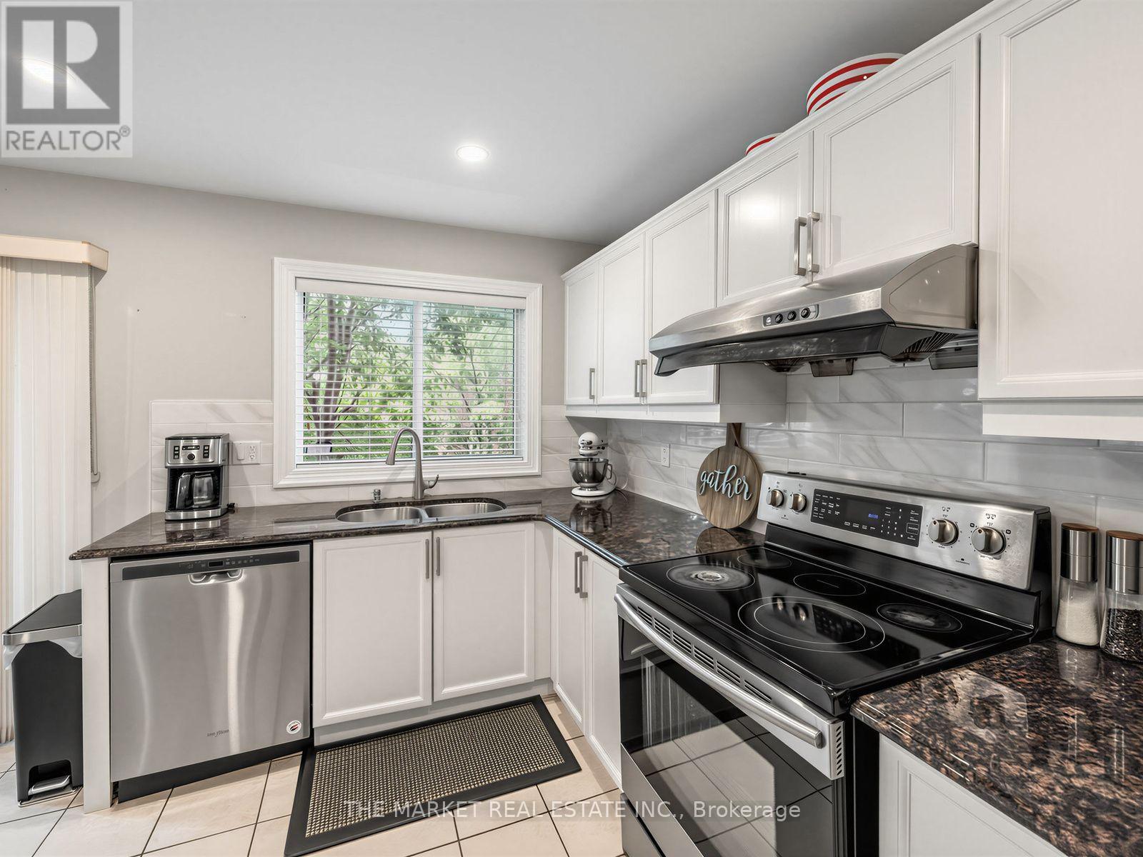 2278 DUNFOREST CRESCENT - 19