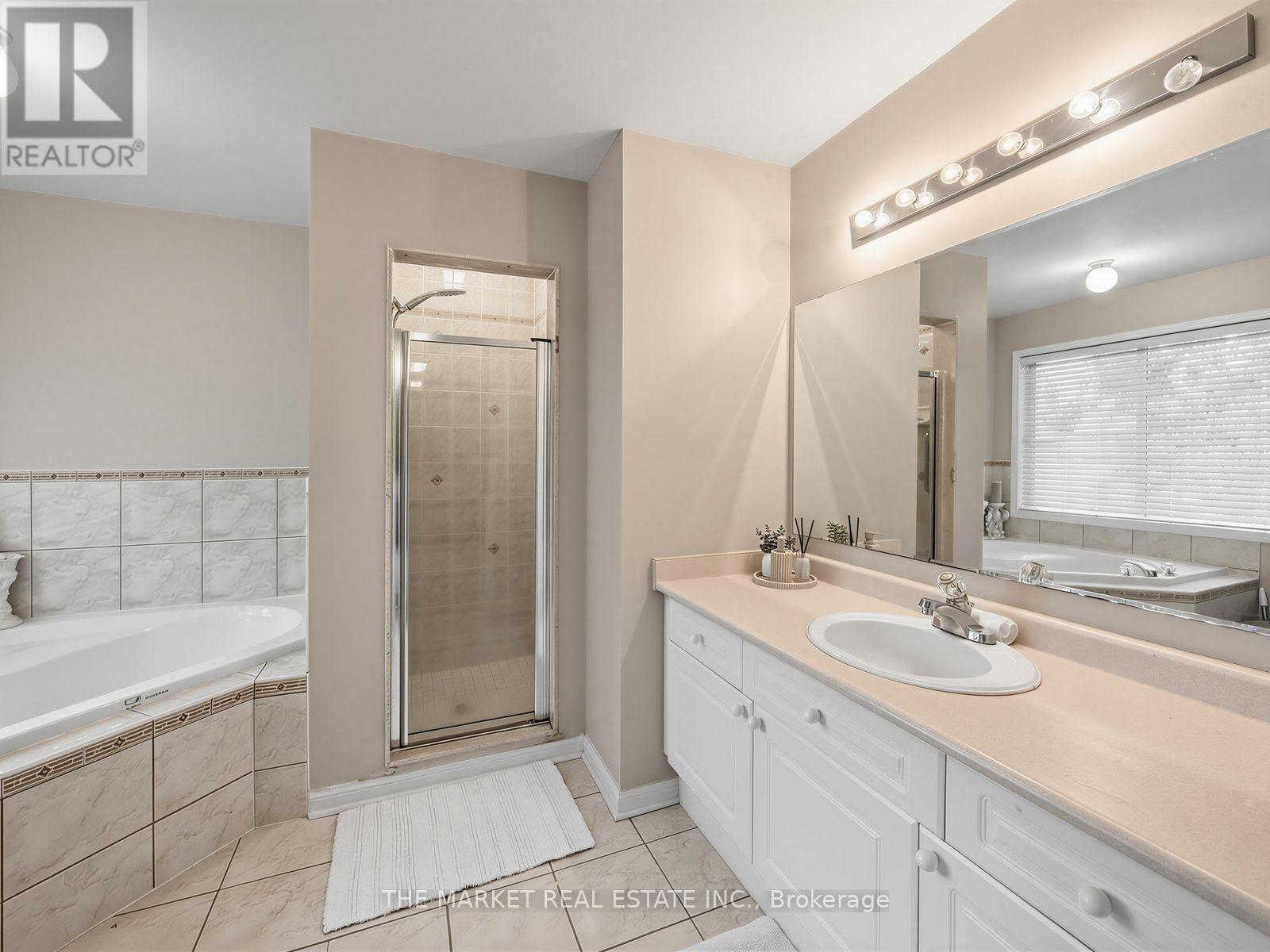 2278 DUNFOREST CRESCENT - 23