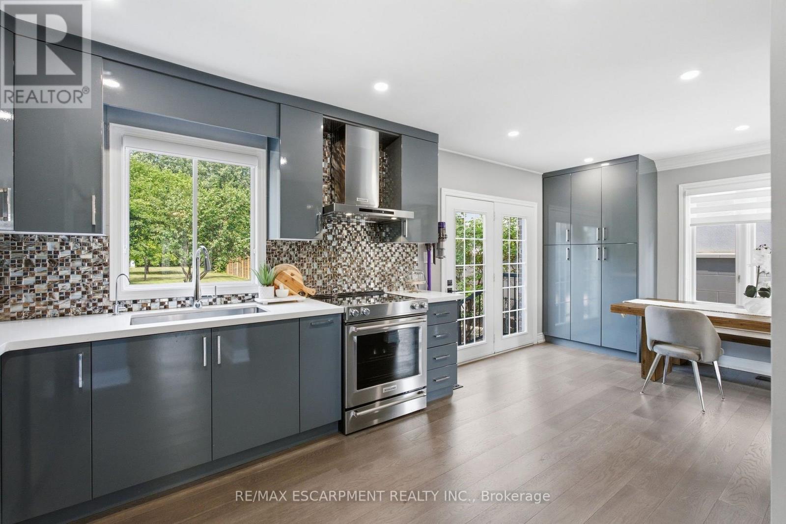 513 MAPLEHURST AVENUE - Image 14