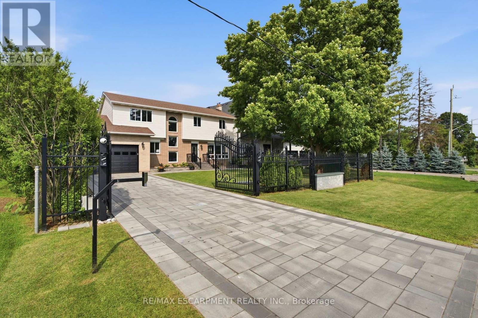 513 MAPLEHURST AVENUE - 43