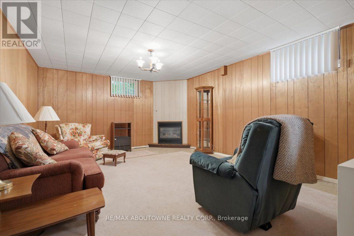 1167 SATURNIA CRESCENT - 21
