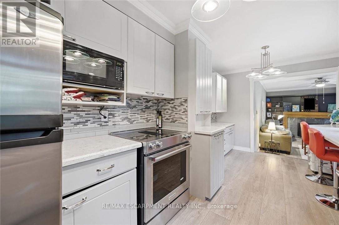 132 HAMPTON HEATH ROAD - 12