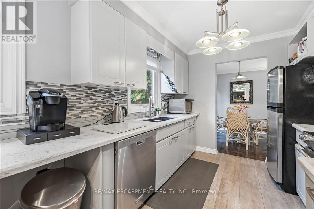 132 HAMPTON HEATH ROAD - 13