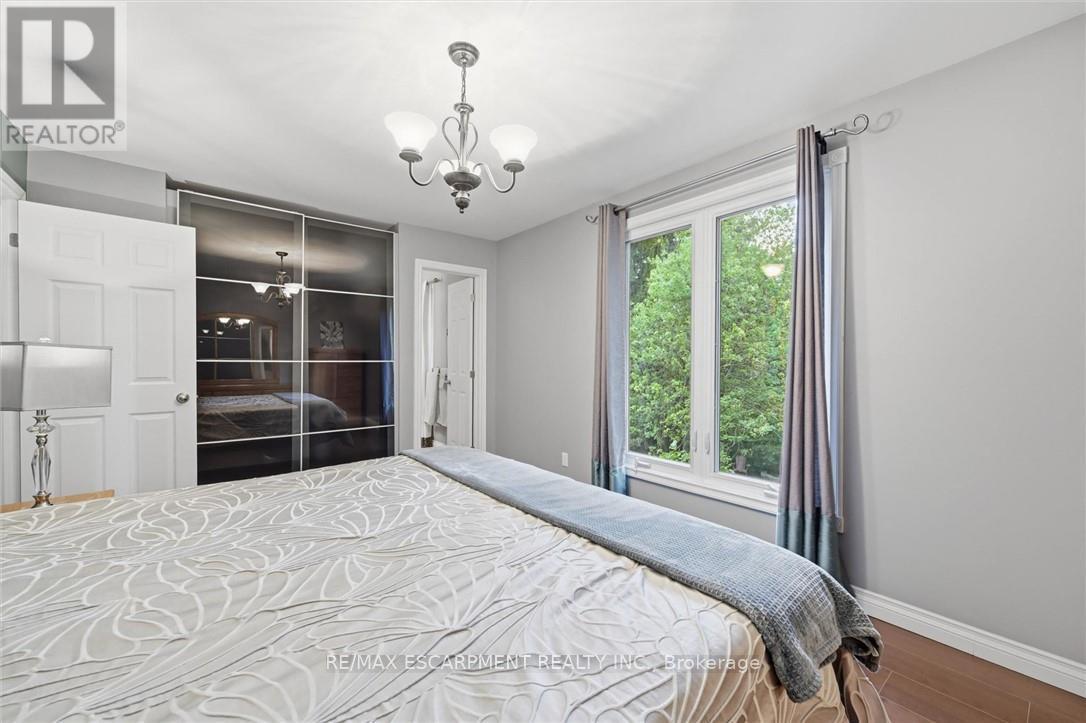 132 HAMPTON HEATH ROAD - 27