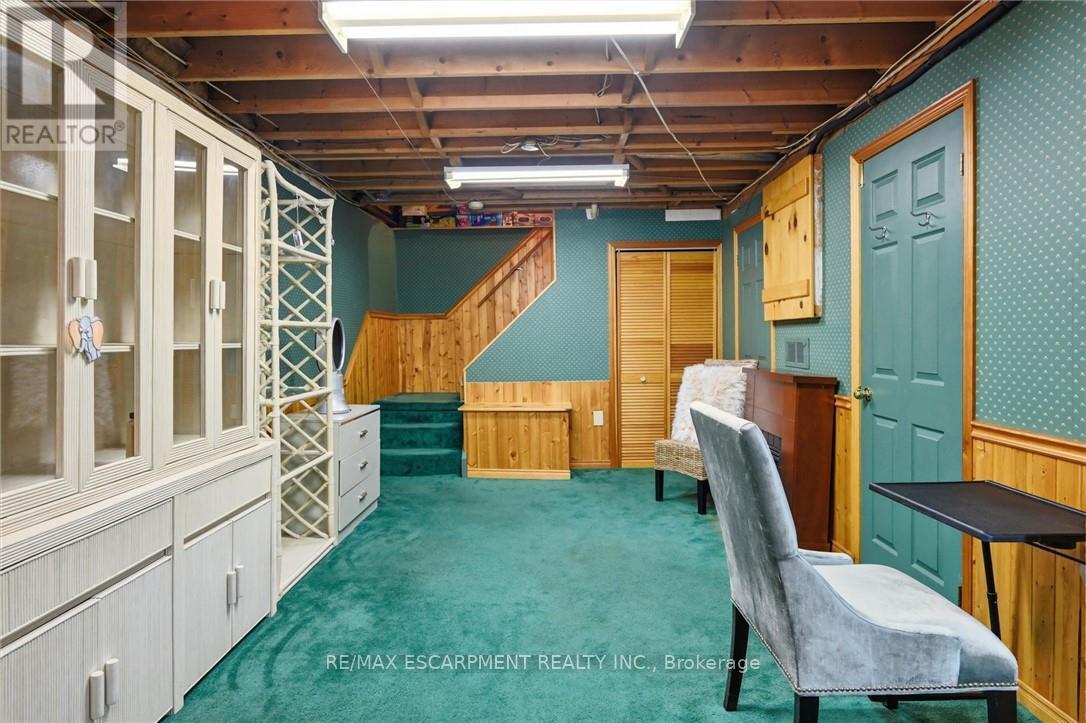 132 HAMPTON HEATH ROAD - 35