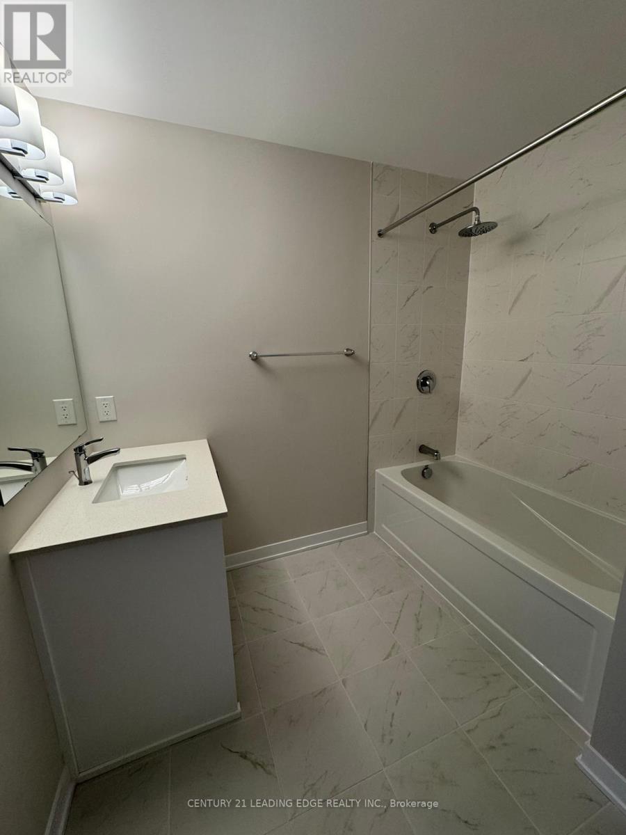 226 SPECKLED ALDER ROW - 16