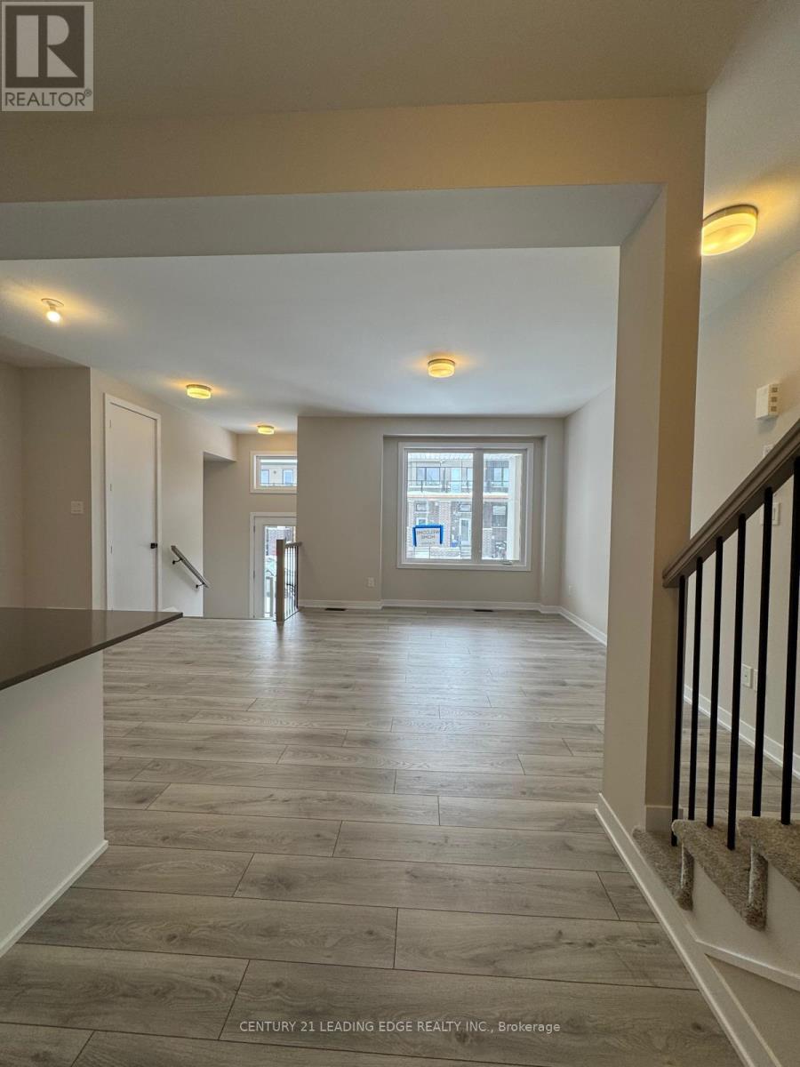 226 SPECKLED ALDER ROW - 5