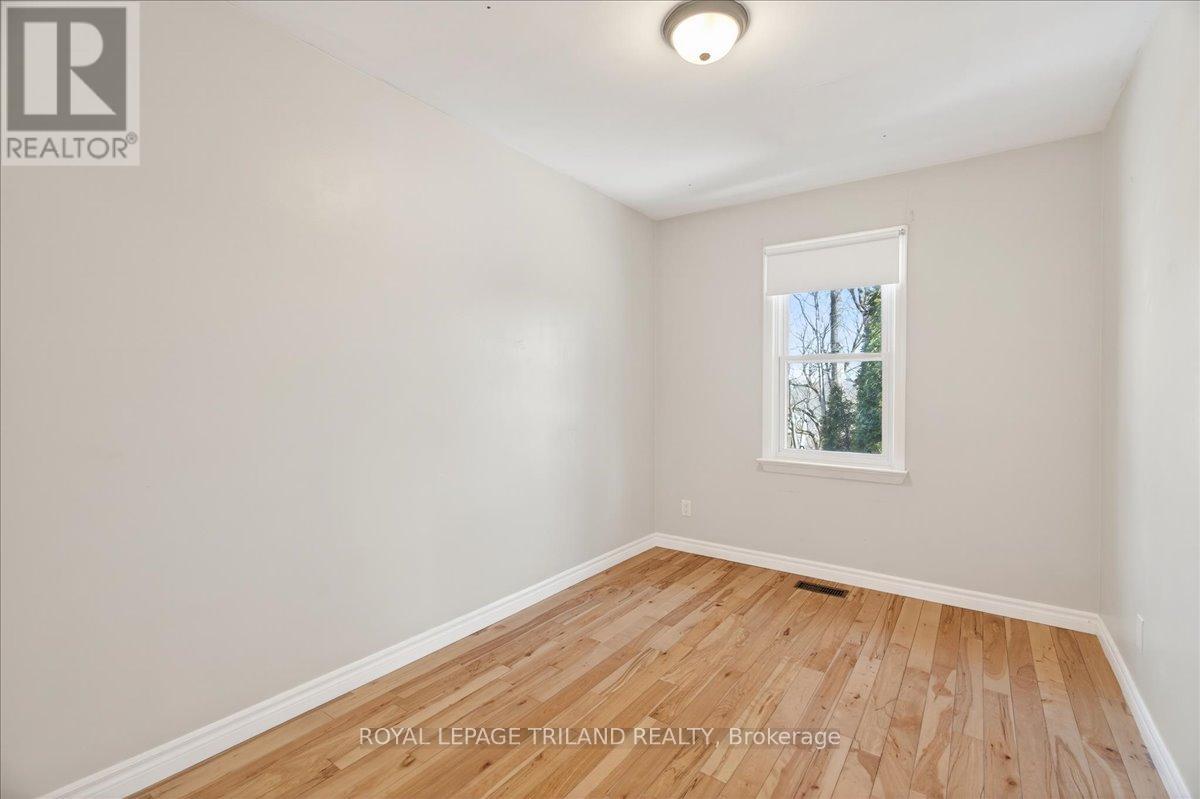 250 GREENWOOD AVENUE - 11