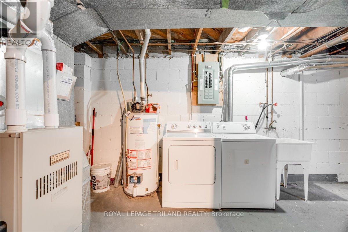 250 GREENWOOD AVENUE - 19