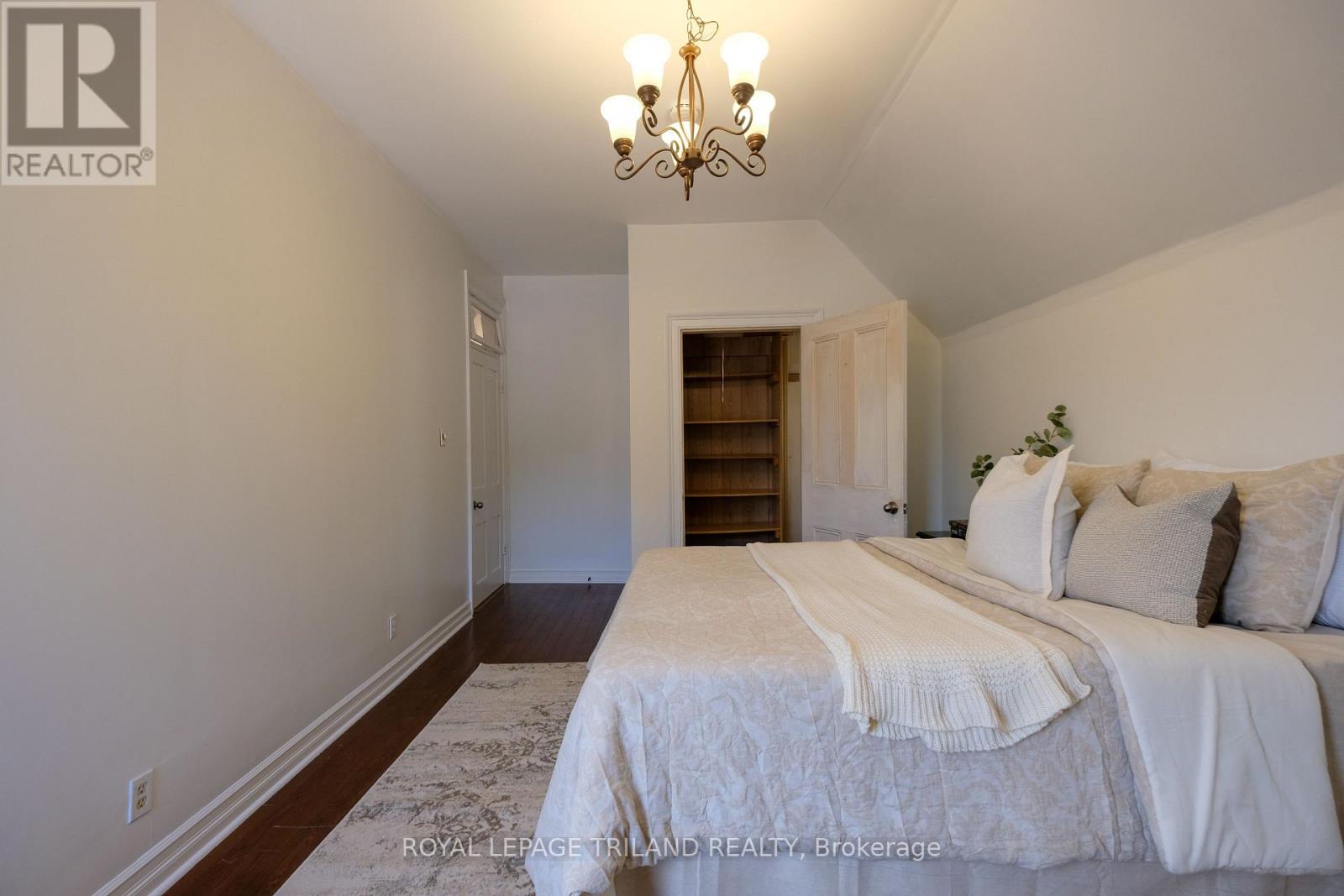 606 CENTRAL AVENUE - 38