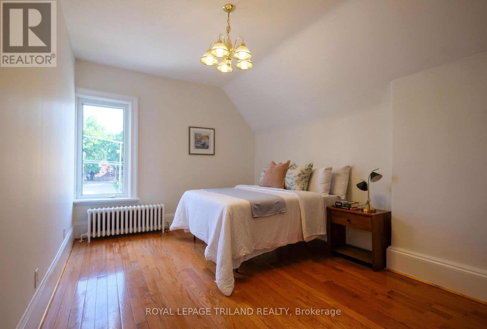 606 CENTRAL AVENUE - 42