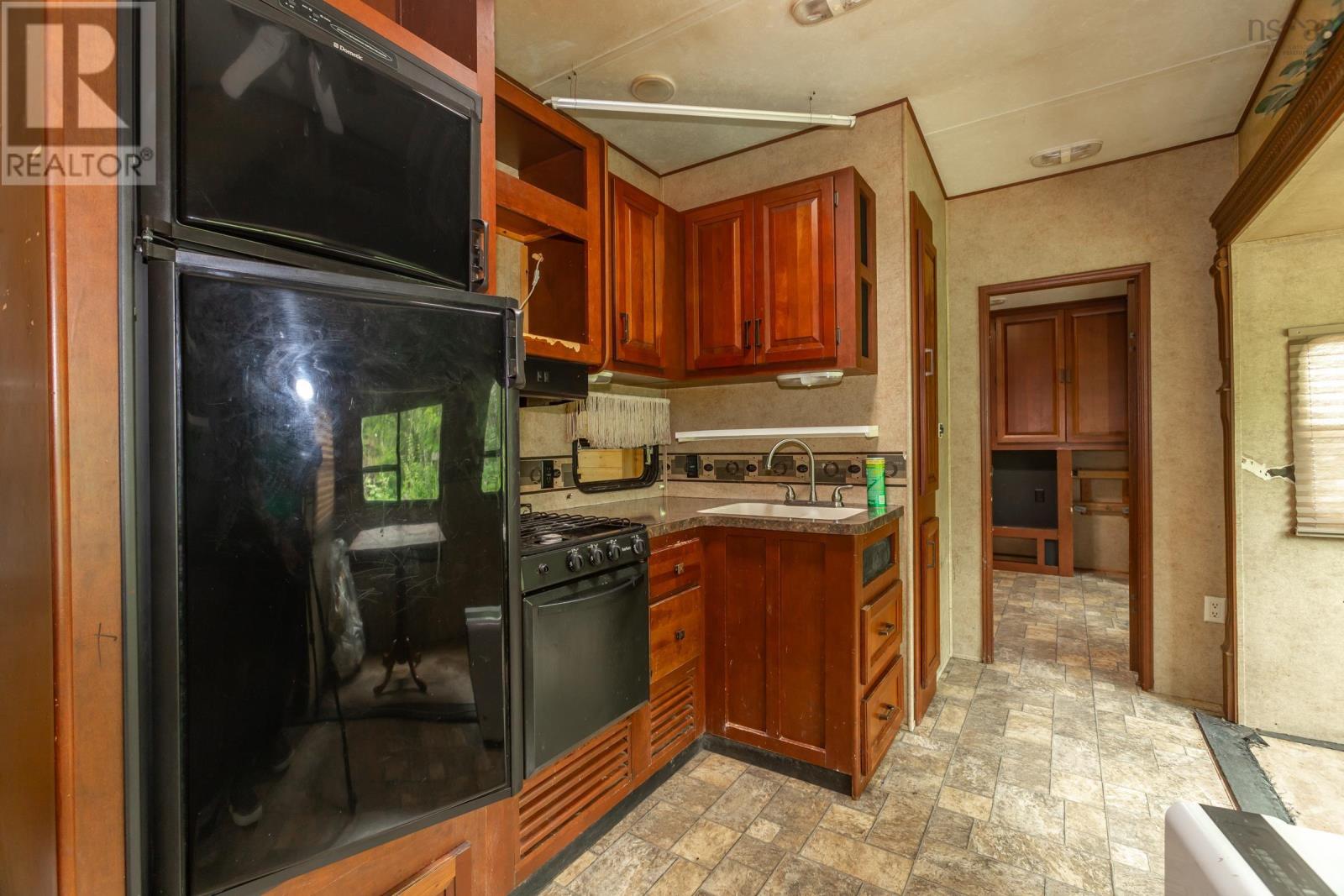 781 Virginia Road - 13