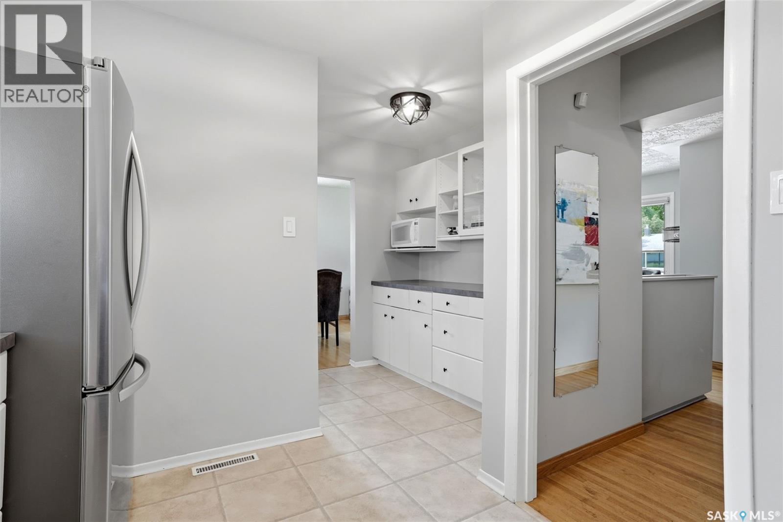 93 MARTIN STREET - 13