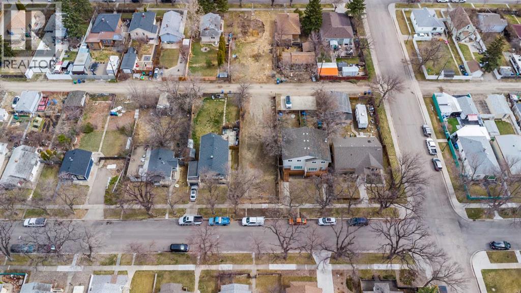 809 12 B Street North, Lethbridge — photo 3