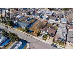 1008 9 Street North, Lethbridge, AB T1H1Z8 Photo 8