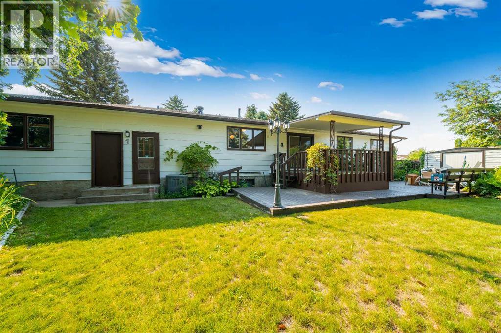 44 Cunliffe Crescent SE - Image 5