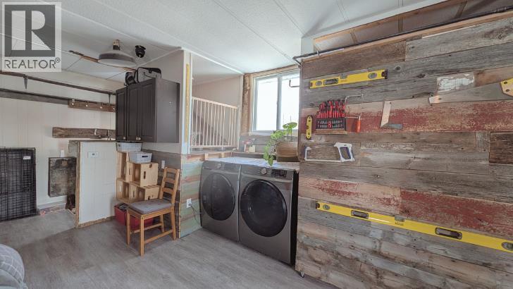311 47 Avenue W - 15
