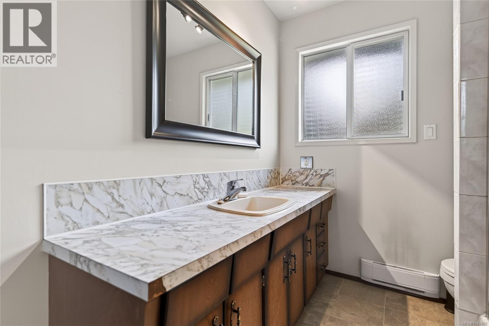 1847 Miracle Beach Dr - 28